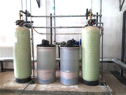 硬水软化设备 锅炉厂软水处理系统 每小时出水10吨软化水